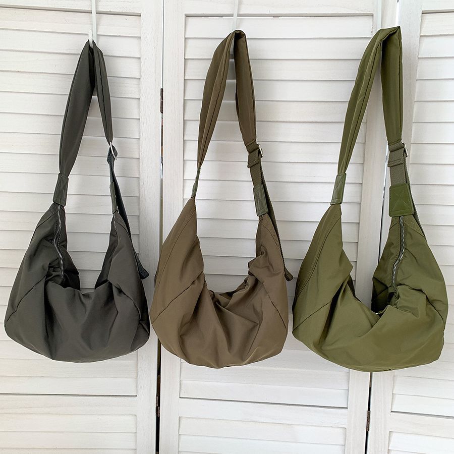 Large Capacity Casual Nylon Crossbody Bag