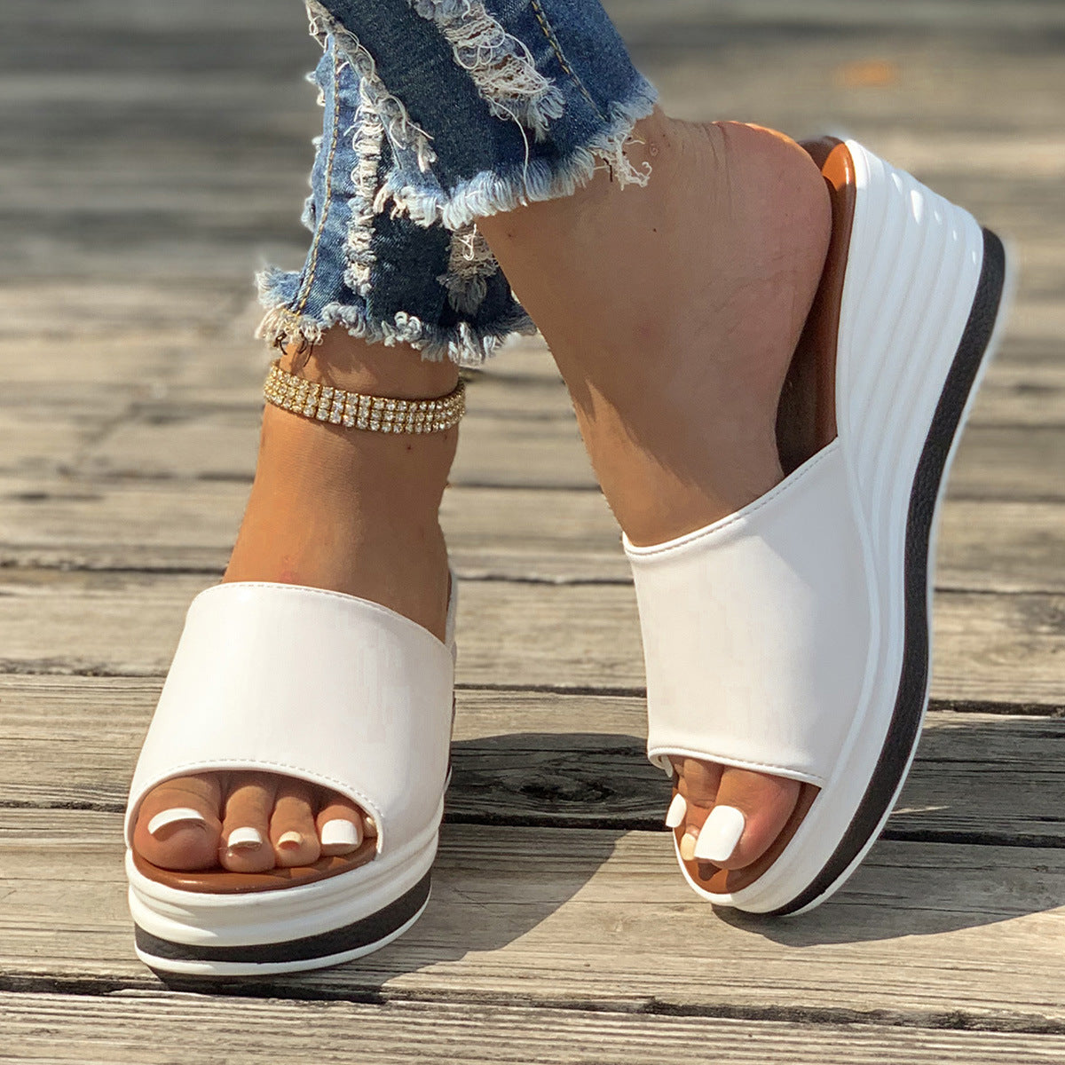 Stylish Fish Mouth Wedges with Hollow Design for Women Summer Wear