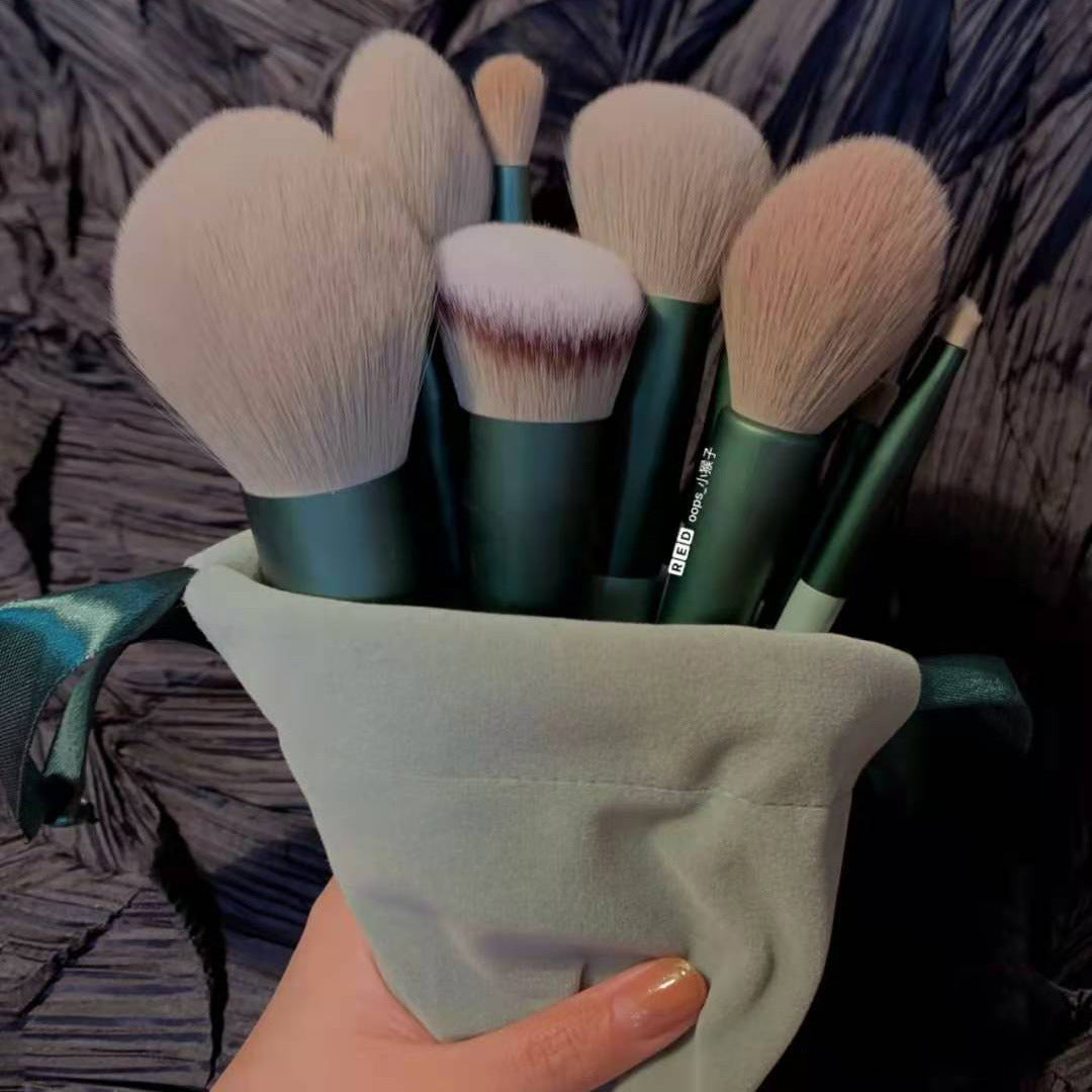 Set Of 13 Four Seasons Green Makeup Brushes