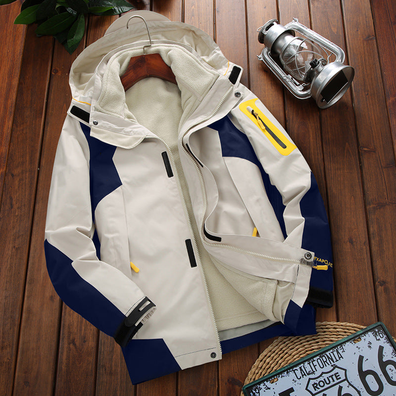 Three-in-one Outdoor Fleece Coat Thickened Mountaineering Clothing