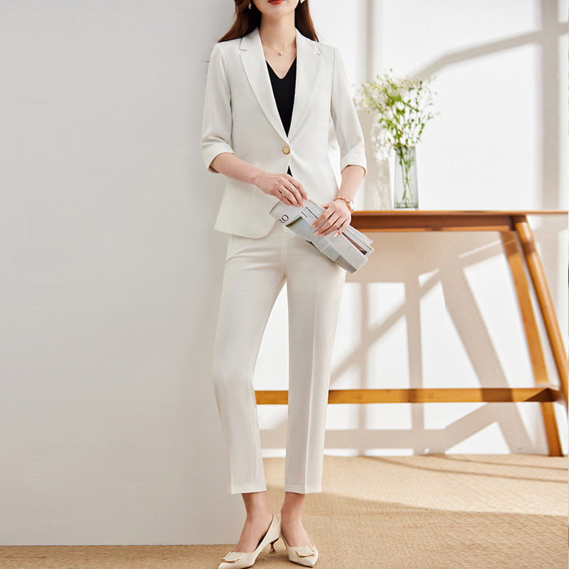 Women's Slim-fit 34 Sleeve Professional Suit